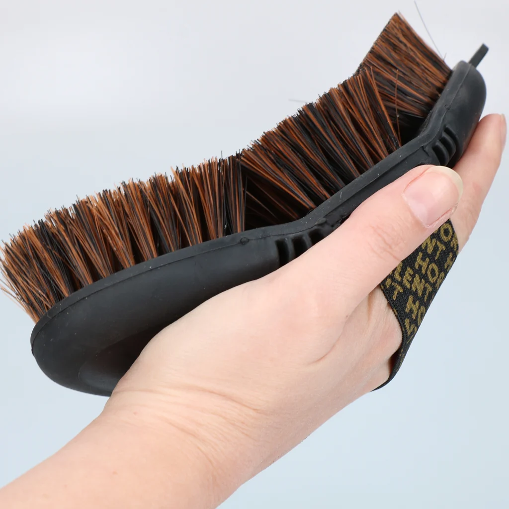 Spazzola morbida per cavalli per polvere e sabbia, con parte superiore flessibile – Excellent Horse Flexi Brush Soft - immagine 5