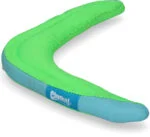 Boomerang per cani M, galleggiante, colori assortiti verde o arancione – Chuckit! Amphibious Boomerang - immagine 4
