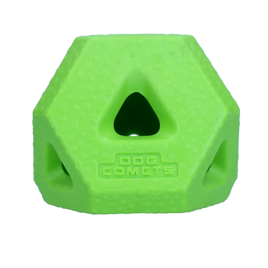 Cubo port snack in gomma TPR per snack e stick da masticare, verde – Dog Comets Treat Lock Cube - immagine 1