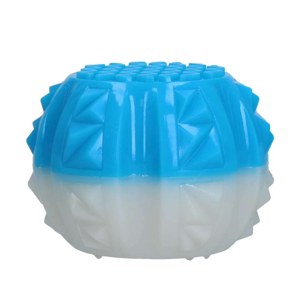 Palla rinfrescante per cani, 9 × 9 × 6,9 cm – Coolpets Ice Ball - immagine 3
