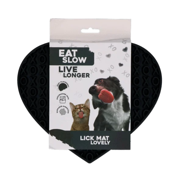 Tappetino leccabile per cani a forma di cuore con motivo XO, 19 x 23 cm, grigio – Eat Slow Live Longer Lick Mat Lovely Heart