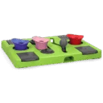 Puzzle per cani per crocchette e snack con piedini antiscivolo – Eat Slow Live Longer Puzzle Rectangle - immagine 3