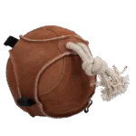 Palla gioco per cavalli in pelle scamosciata con anelli per snack, marrone – Excellent Horse Fun Play Ball Suede - immagine 2