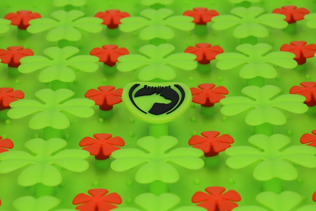 Tappeto olfattivo in silicone per cavalli, 50 x 50 cm – Excellent Horse Snuffle Mat - immagine 6