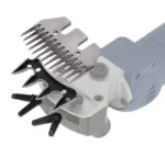 Tosatrice per ovini con 2 batterie, adatta anche ai bovini – Clipster FarmClipper Akku2 - immagine 5