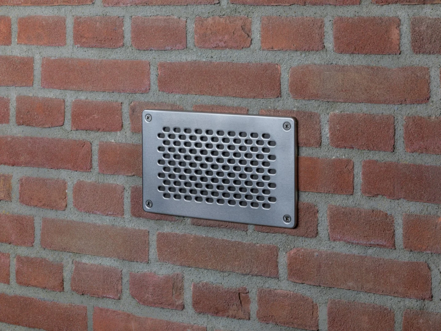 Griglia sovrapposta in acciaio inox 10 x 14 cm – Gevelfix - immagine 2