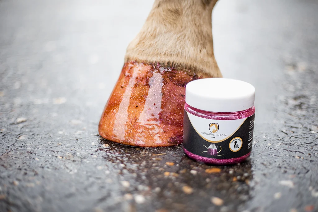 Smalto glitterato rosa per zoccoli, 150 ml – Excellent Horse Hi Gloss Glitter Hoof Polish - immagine 4