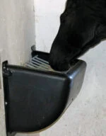 Mangiatoia slow feeder per fieno per cavalli con griglia in acciaio, 140 l - immagine 2