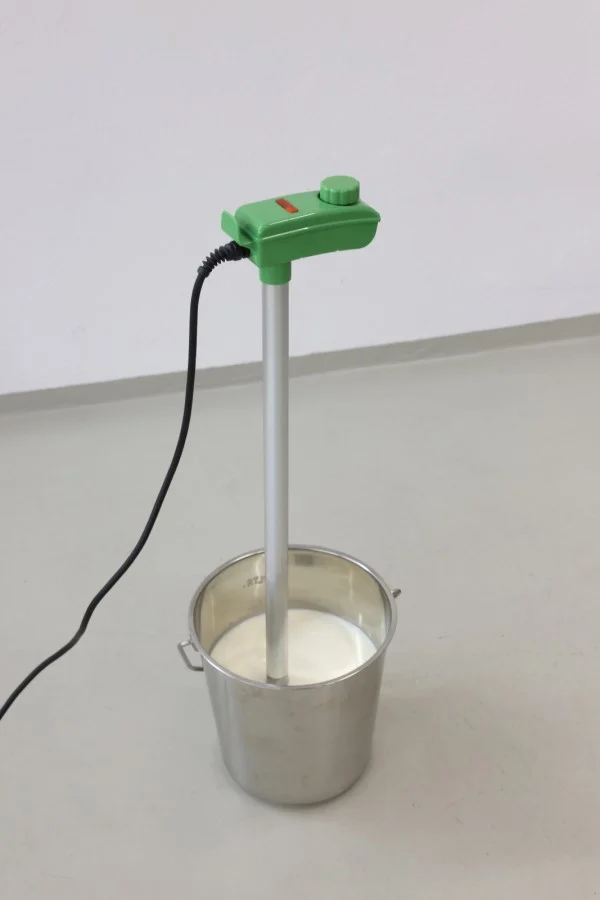 Riscaldalatte per vitelli con termostato regolabile 2300 W – Kerbl EasyHeat - immagine 2