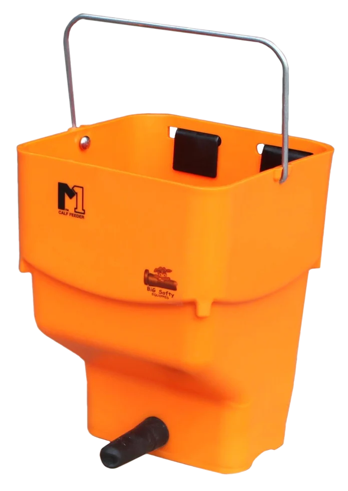 Secchio arancione da 5 l per abbeverare i vitelli, con ganci di sospensione – Shoof Kalf Feeder M1 Rail-Hang - immagine 2