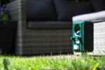 Dissuasore per animali a energia solare con rilevatore di movimento e flash – Knock Pest Solar Animal Repeller - immagine 5