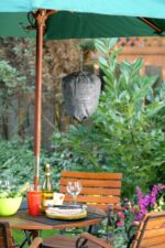 Scaccia vespe con nido imitato, senza veleni – Knock Pest Wasp Protector - immagine 4
