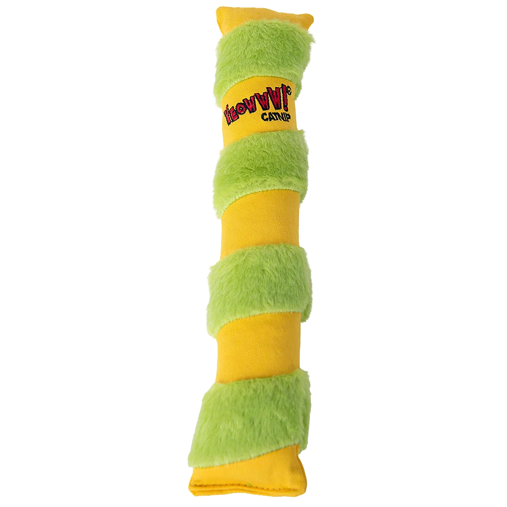 Kicker_Front_1000px.png Gioco per gatti da afferrare e scalciare con erba gatta, 30 cm – Yeowww! Catnip Big Kicker - immagine 1