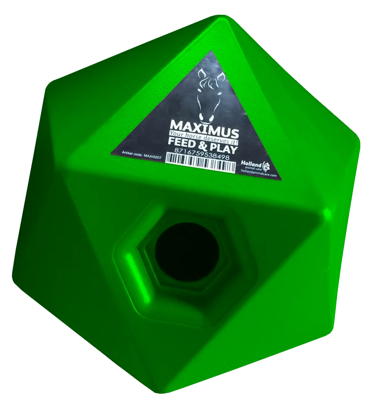 Cubo gioco per cavalli con apertura per snack da 37 mm, verde – Maximus Feed & Play Cube - immagine 1