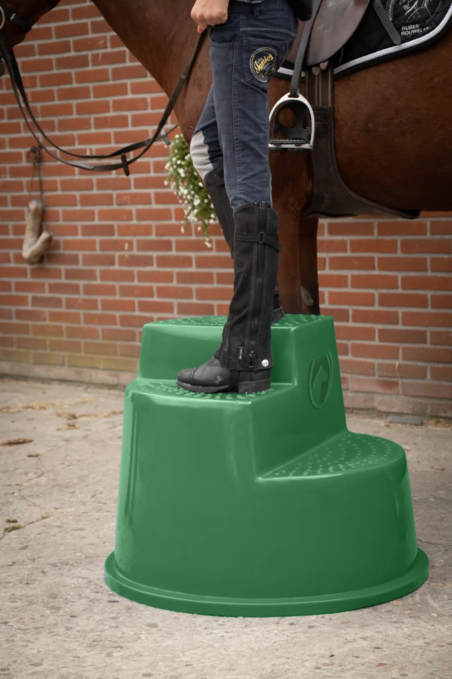 Predellino con 3 gradini antiscivolo, verde, 53 cm – Excellent Horse - immagine 4
