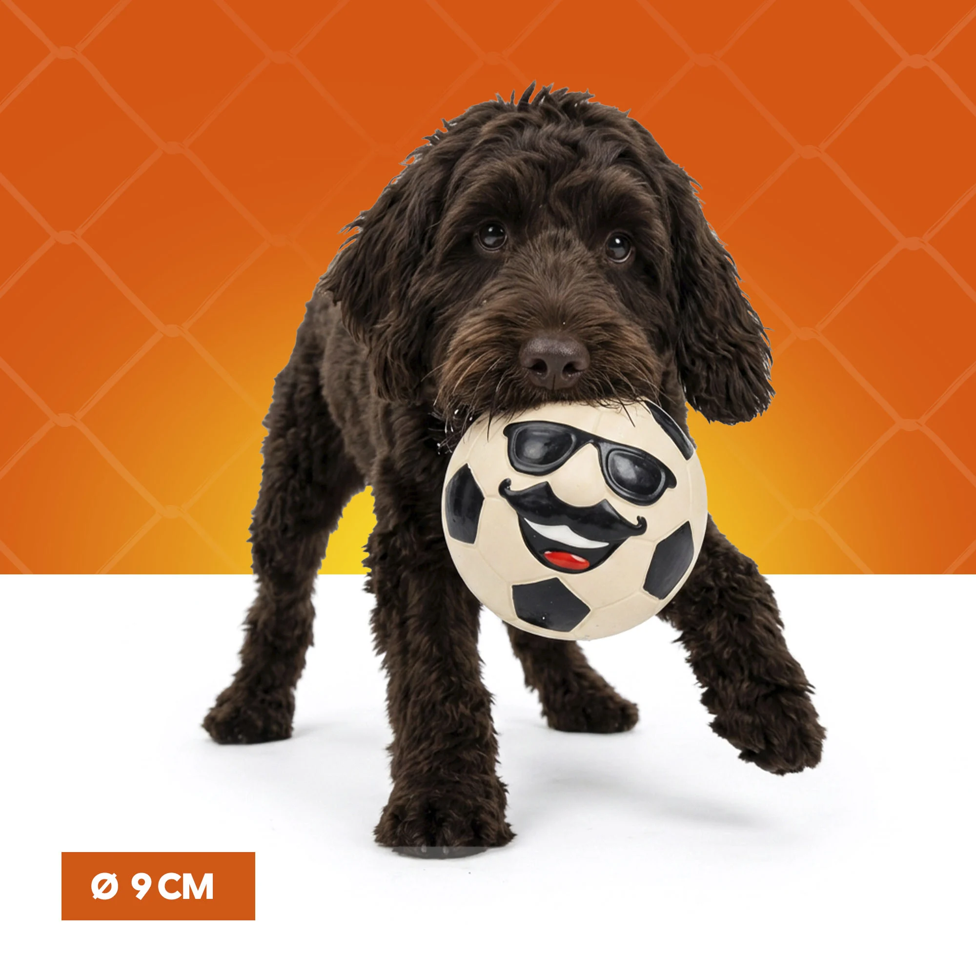 Giocattolo per cani in lattice con squeaker, arancione, L – Holland Mr. WK Soccer - immagine 4