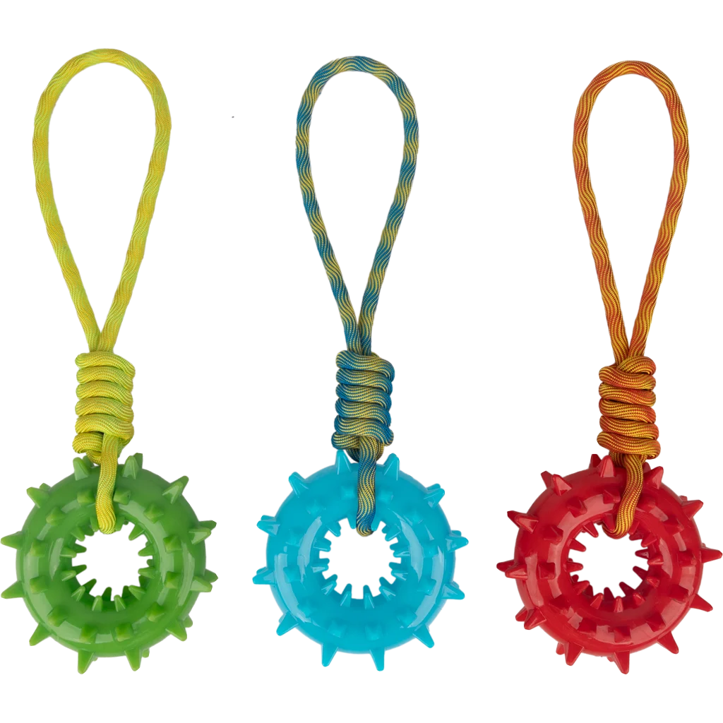 Anello per cani con punte, corda e impugnatura, colori assortiti – Pawise Play-N-Tug Ring With Handle - immagine 1