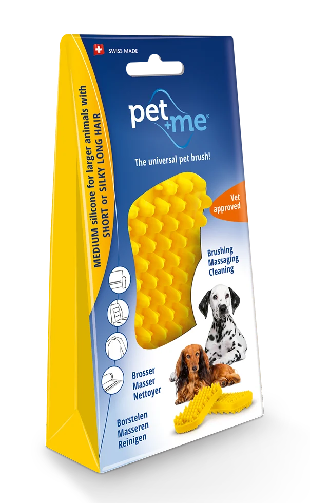 Spazzola in silicone per cani a pelo corto, gialla – Pet + Me - immagine 1