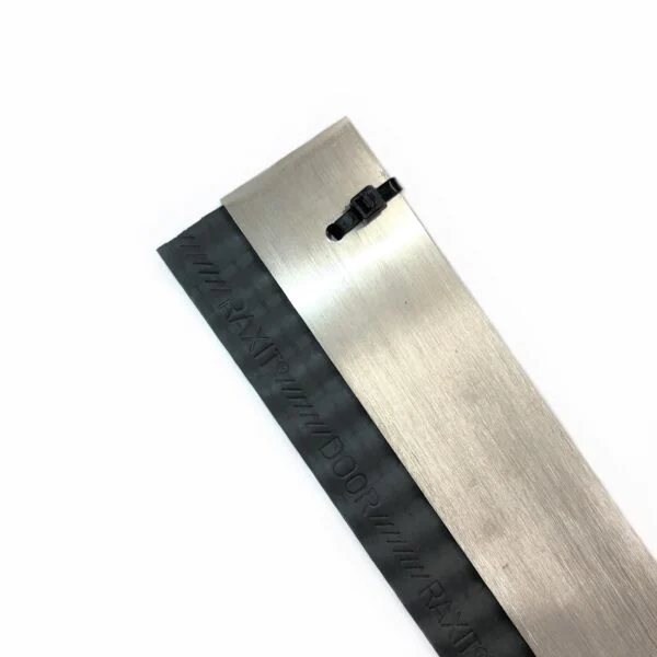 Paraspifferi anti roditori con profilo di copertura in acciaio inox, 1 m – Raxit Door Seal