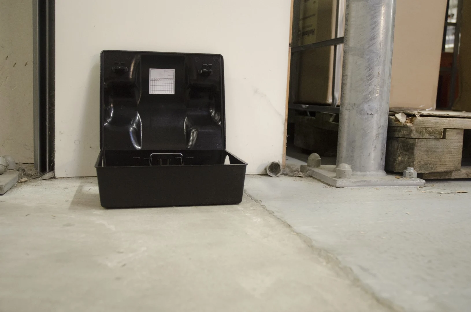 Adesivo datario per date di ispezione, 5 x 5 cm, 10 pezzi – Hofman Pest Control Data - immagine 2