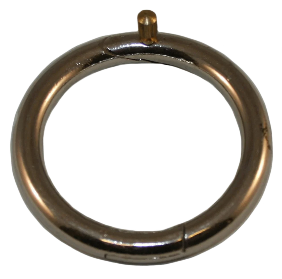 STIE0008.png Anello nasale in ottone da 52 a 54 mm con vite - immagine 1