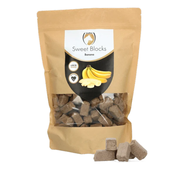 Snack per cavalli alla banana, a basso contenuto di zuccheri, 1 kg – Excellent Horse Sweet Blocks