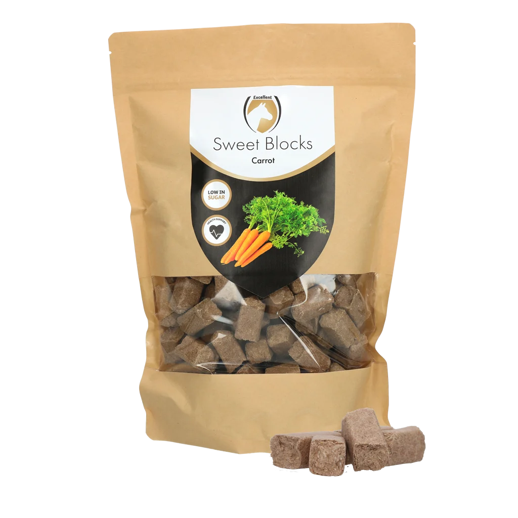 Premi per cavalli alla carota, a basso contenuto di zuccheri, 1 kg – Excellent Horse Sweet Blocks - immagine 1