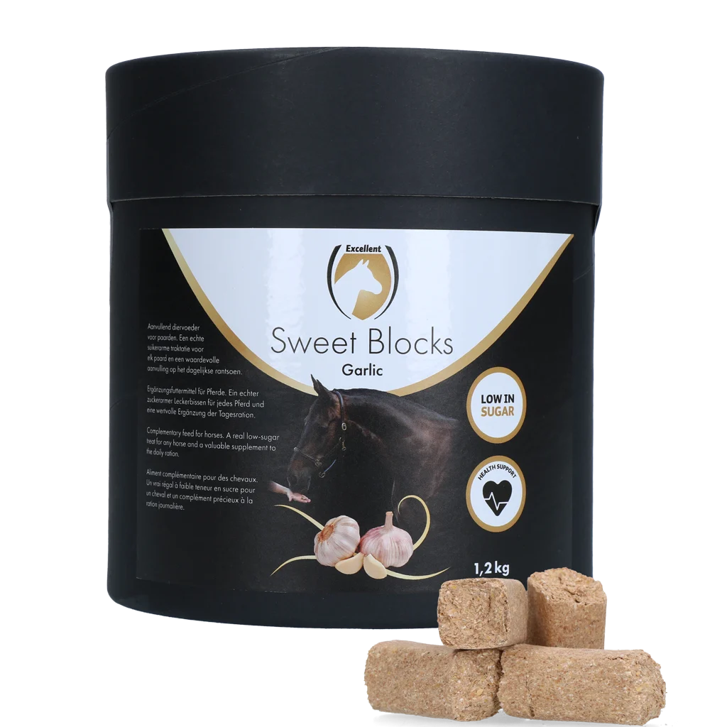 Snack per cavalli all’aglio, a basso contenuto di zuccheri, 1,2 kg – Excellent Horse Sweet Blocks - immagine 1