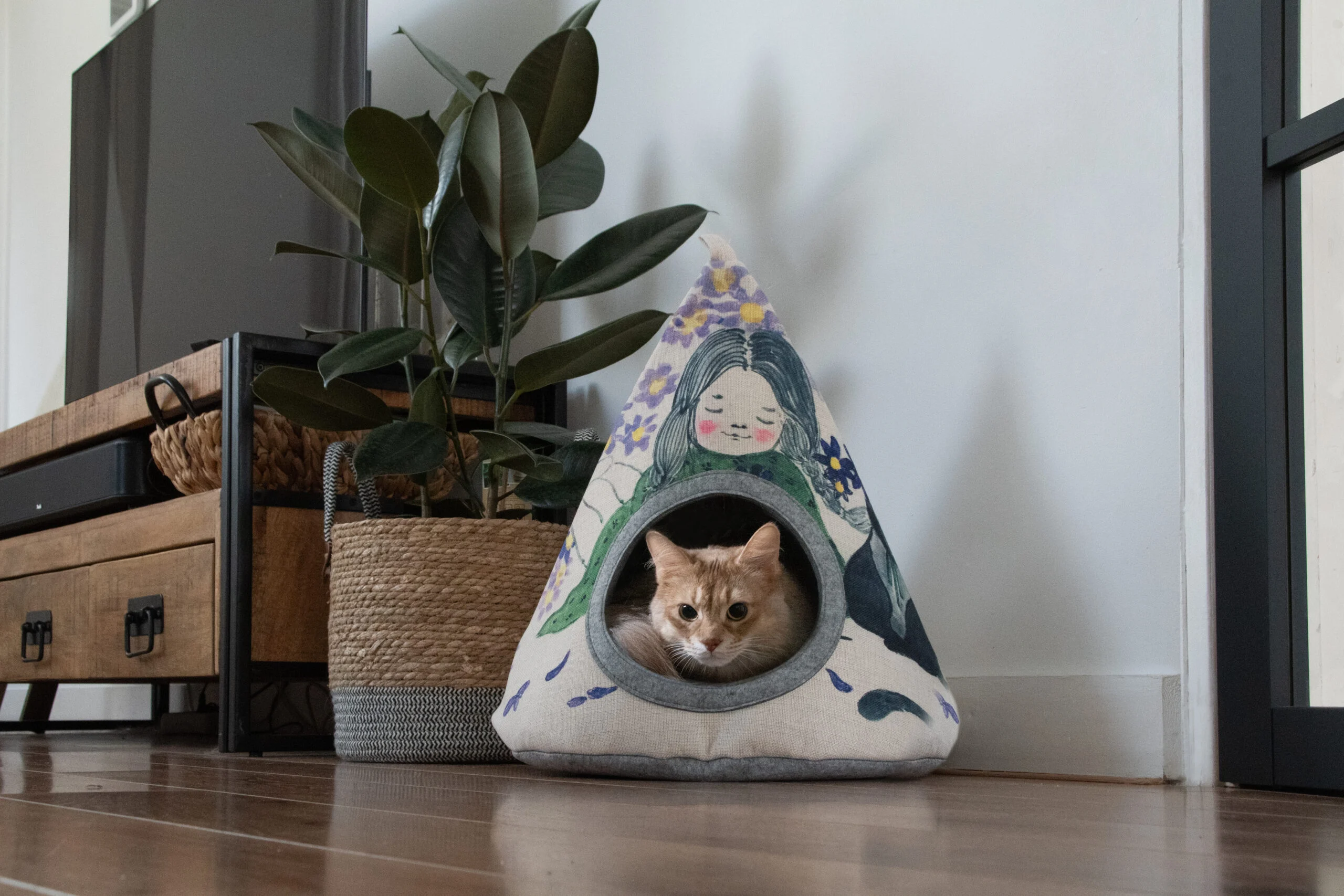 Tenda per gatti con cuscino, 42 x 56 cm – Takara Tipi Violet Flower - immagine 2