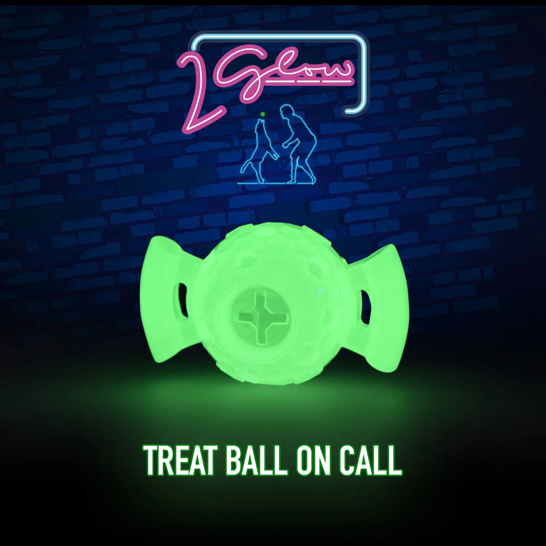 Palla per cani luminosa al buio – 2 Glow Treat Ball on Call - immagine 3