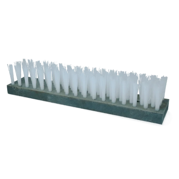 Spazzola per bovini in nylon con 2 fori – Vink