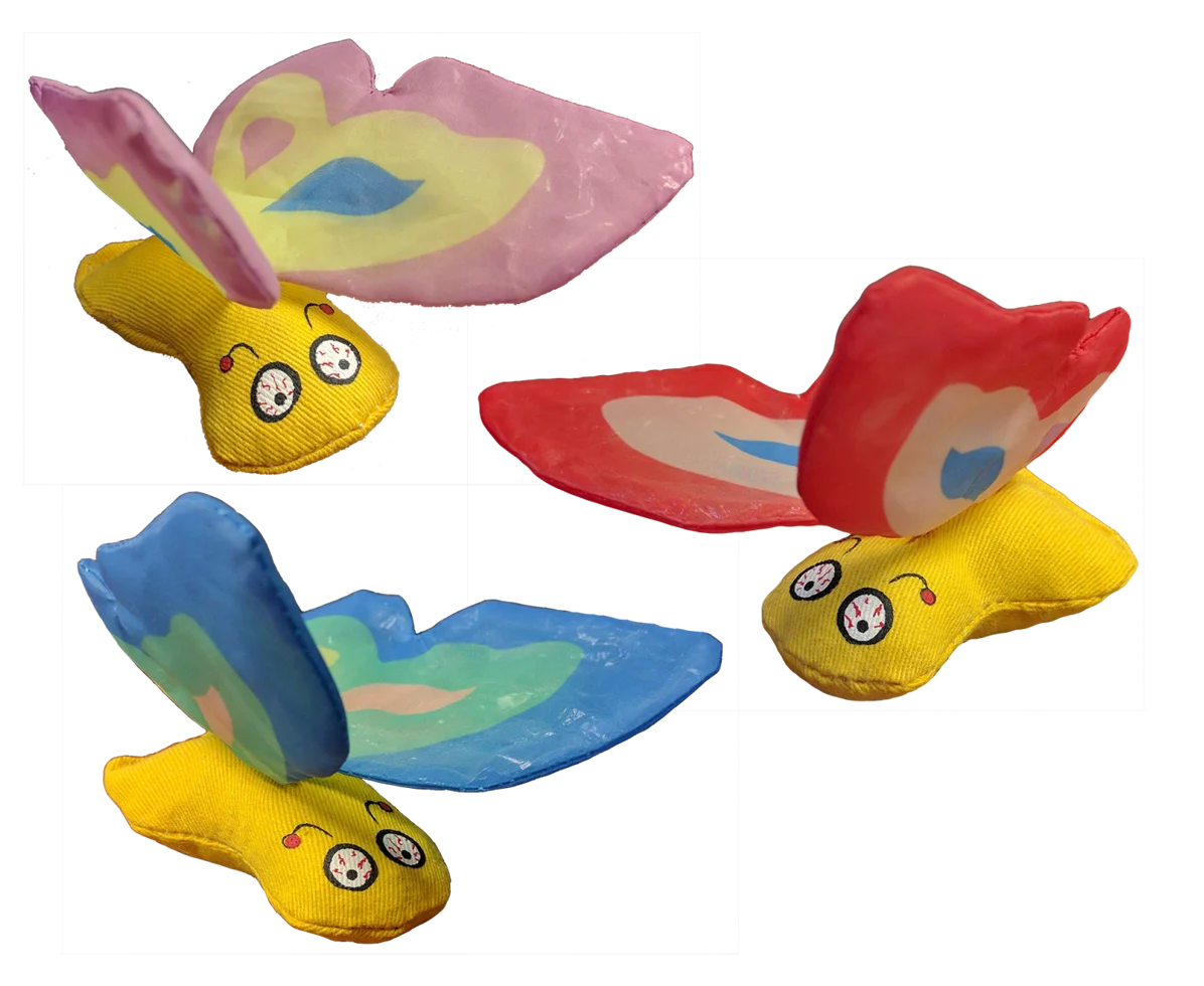 Farfalla giocattolo per gatti con erba gatta e ali fruscianti, 13 x 6 cm, rossa – Yeowww! Butterfly - immagine 3