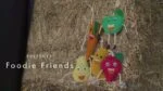 Giocattolo per cavalli a forma di ananas con fruscio, 25 x 15 x 7 cm – Excellent Horse Foodie Friends Pineapple - immagine 2